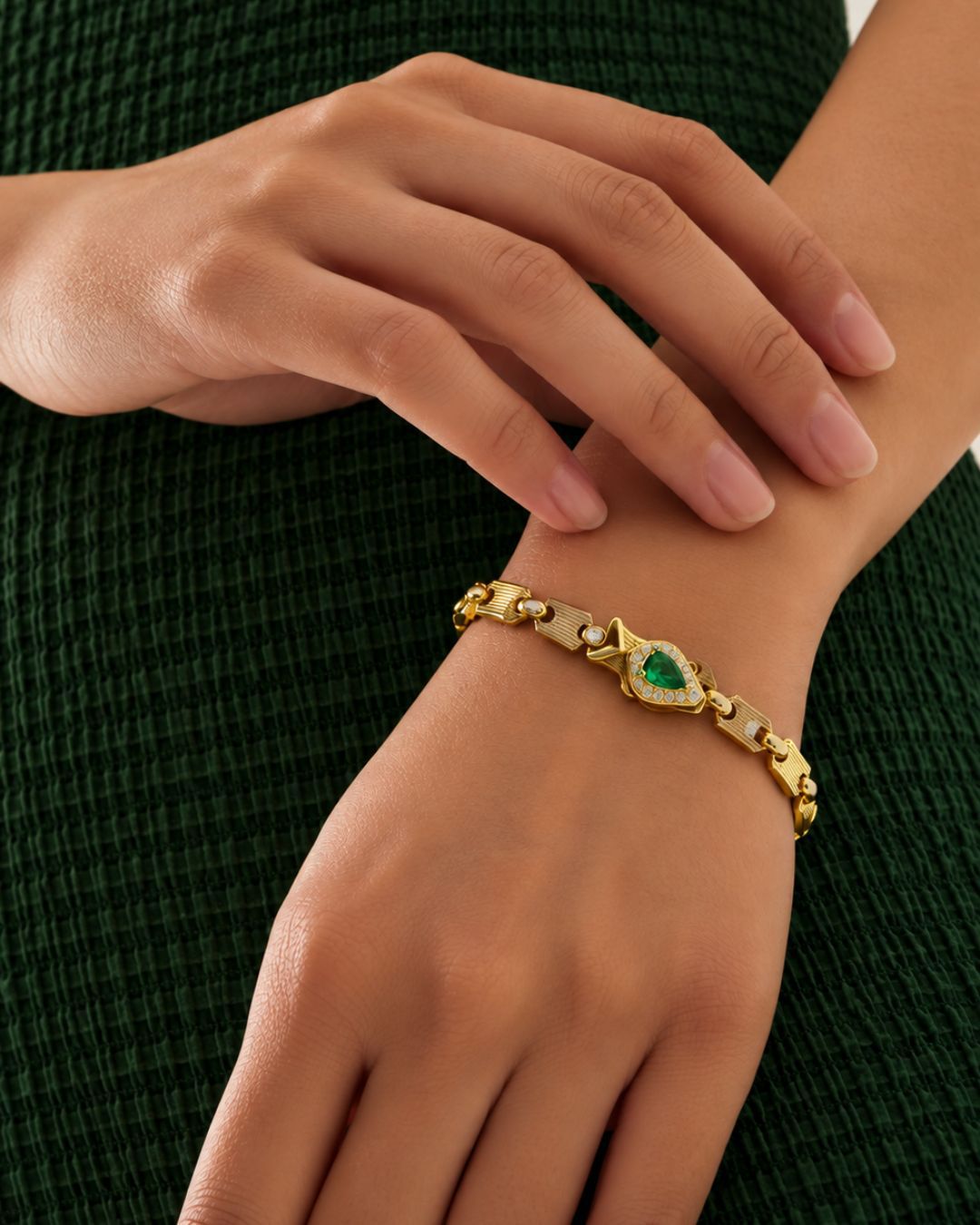 BRACELETS jewelry